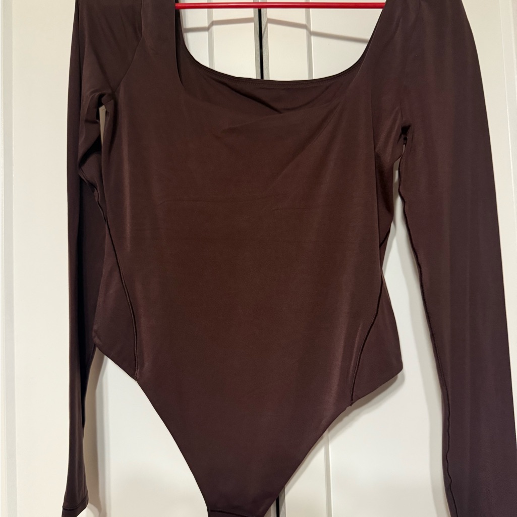 Lululemon Ultra-Soft Nulu Square-Neck Long Sleeve Bodysuit